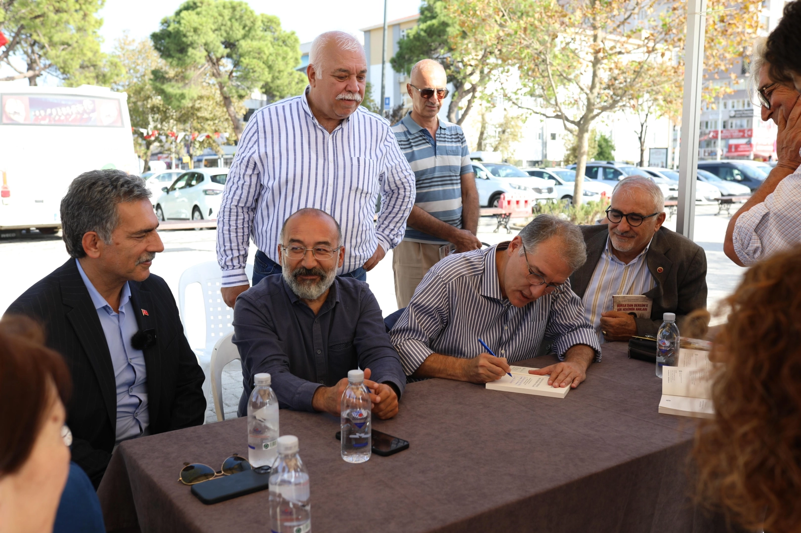 Sıra dışı yaşam öyküsü Bursa Gemlik'te okurla buluştu