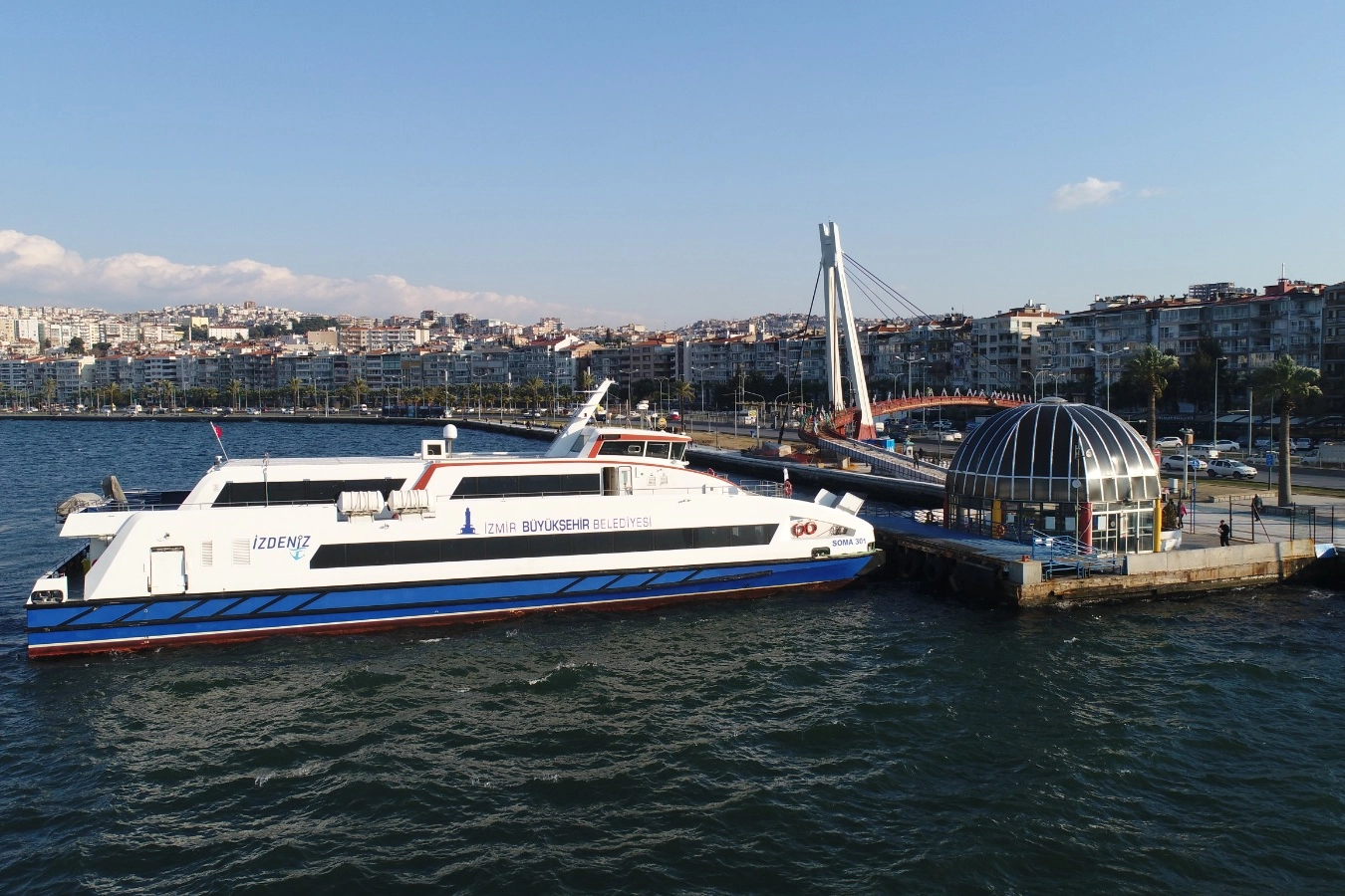 İzmir'de Göztepe ve Karantina iskeleleri yeniden devrede