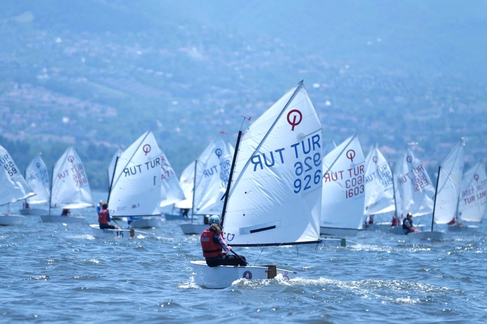 Kocaeli Büyükşehir, su sporları malzemesi alıyor