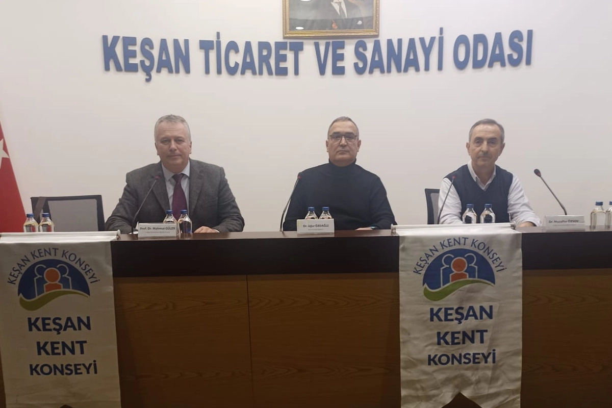 Edirne Keşan'da Kent Konseyi paneli yapıldı