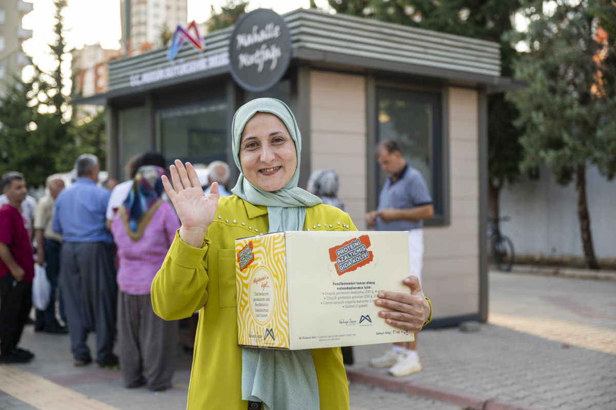 BÜYÜKŞEHİR, FENİLKETONÜRİ HASTALARINA GIDA DESTEĞİNE BAŞLADI